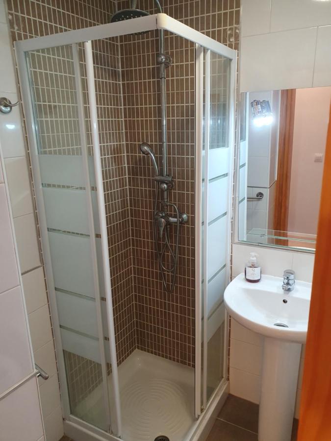 2H, Aire Acondic, 50M2, 1 Dormitorio, 4 Huespedes, Wifi Gratis La Línea de la Concepción Eksteriør billede
